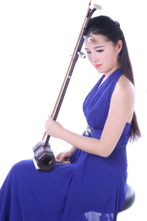 Read more about the article 2016-07-03 Virtuosos Concert: Amely Zhou, Erhu 周嘉麗, 二胡